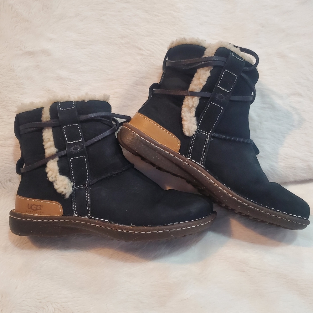 NWOT Ugg Black Boots